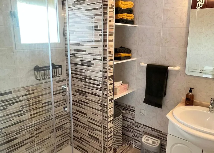 2 Bedrooms * Torrevieja